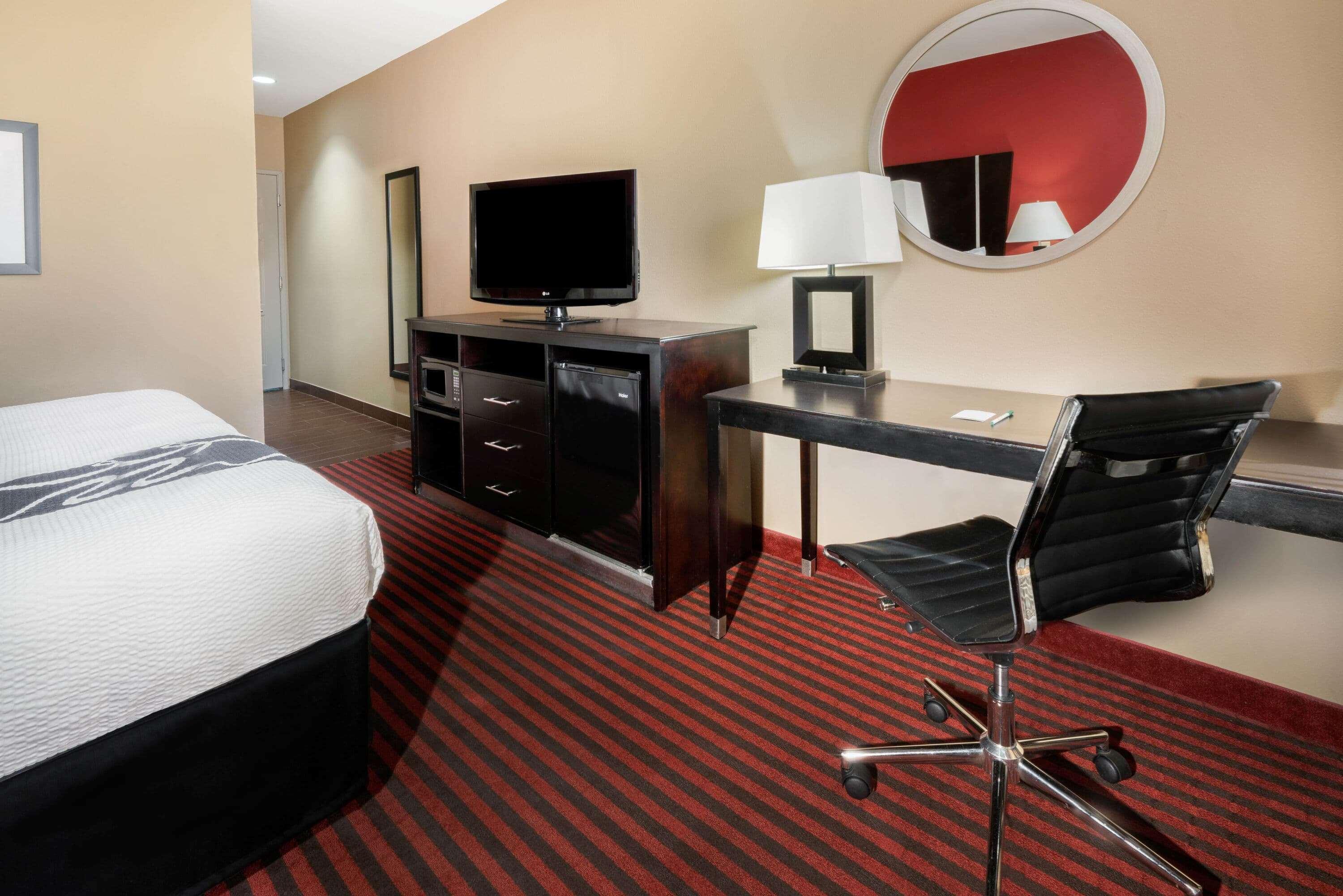La Quinta By Wyndham Boutte Hotel Exterior photo